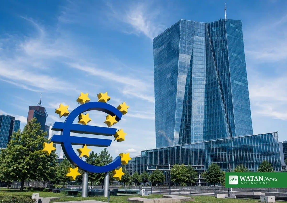 ECB Holds Interest Rates as Lagarde Announces Early Departure