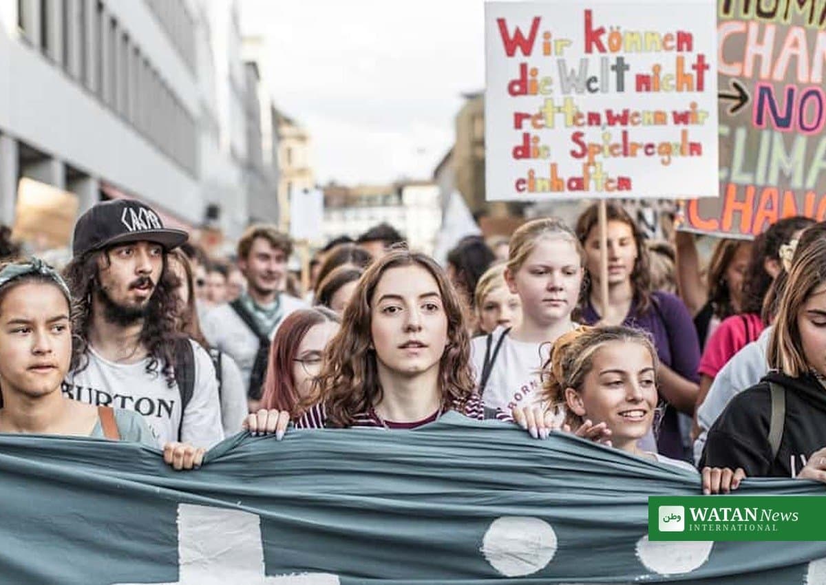 Unge stormer Strasbourg: Europæisk forsamling vil gøre retten til et sundt miljø bindende