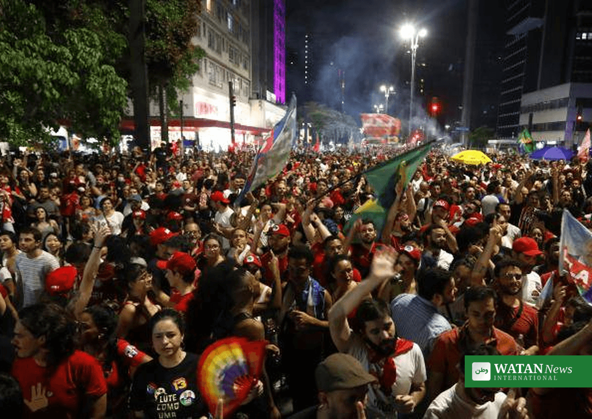 Lula vinder præsidentvalget i Brasilien og sikrer sig en fjerde embedsperiode