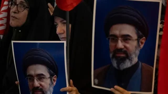 مجتبیٰ خامنہ ای: ایرانی رہبر اعلیٰ کی چुपی اور امریکہ، اسرائیل کے خلاف اتحاد کی اپیل