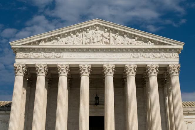 US Supreme Court lifts ban on third-country deportations