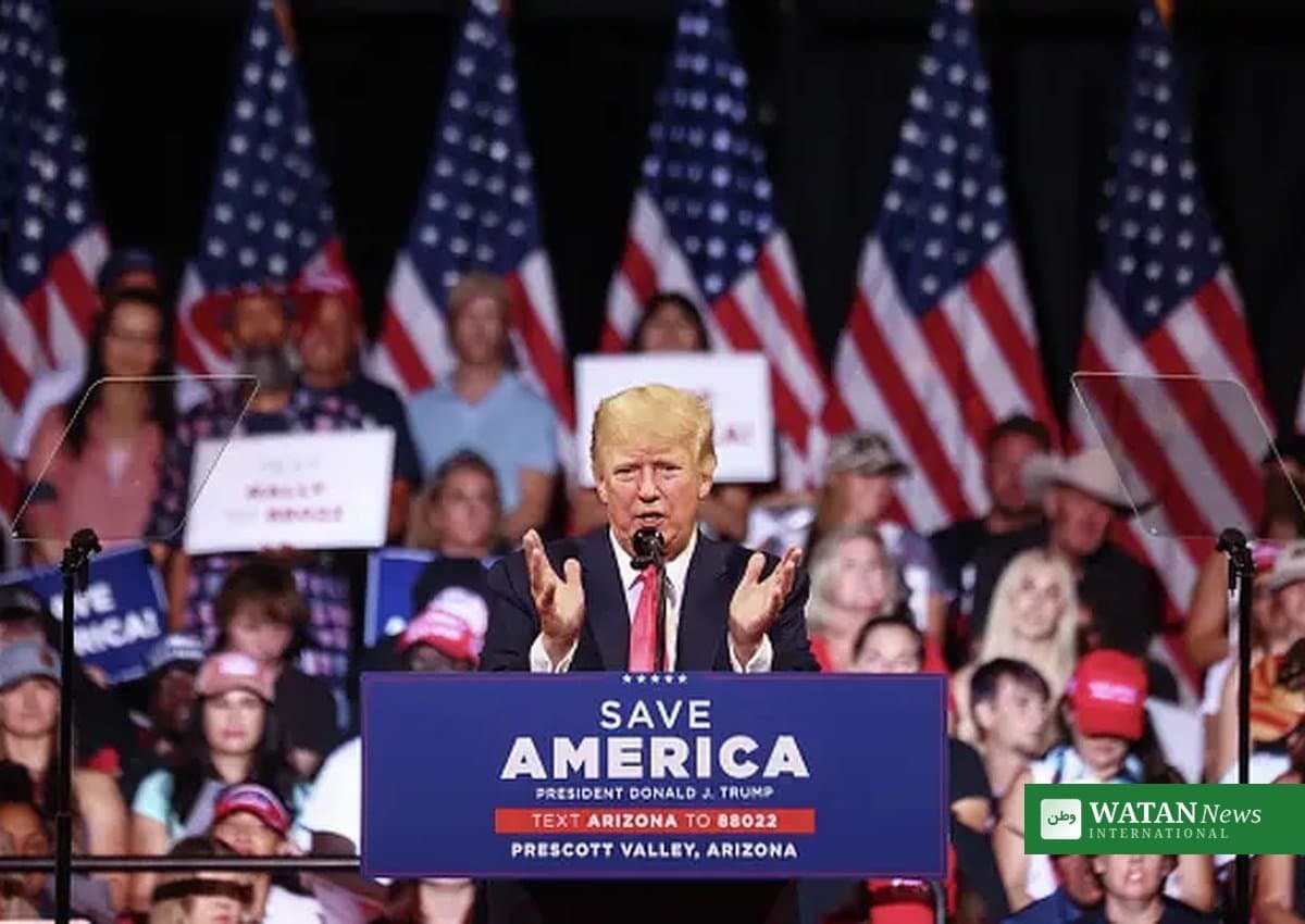 Trump Says Government Leakers ‘Should Be Shot’ at Arizona Rally