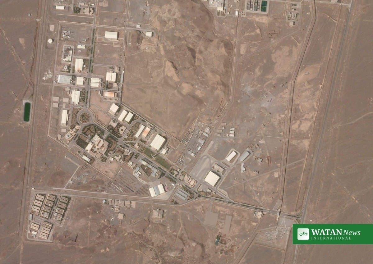 Trump Rules Out Nuclear Strike on Iran, Warns of New Strikes on Pickaxe Mountain