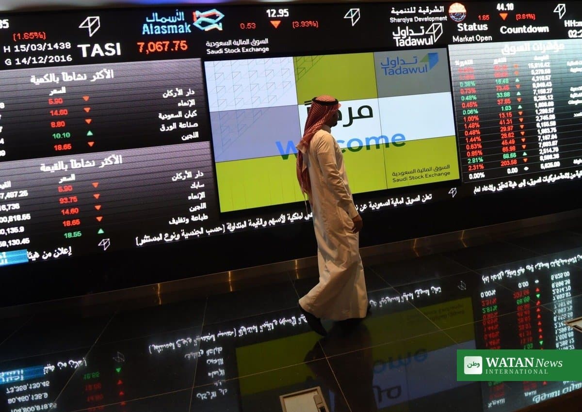 Gulf Markets Fall and Oil Tops $111 as Houthi Strikes Raise Regional Risk