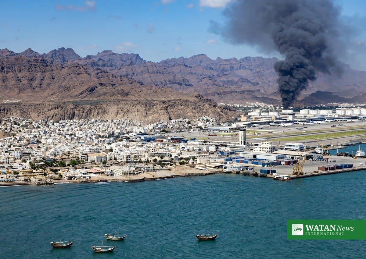 Houthi Missile Hits Aden Military Camp as Yemen Fighting Escalates